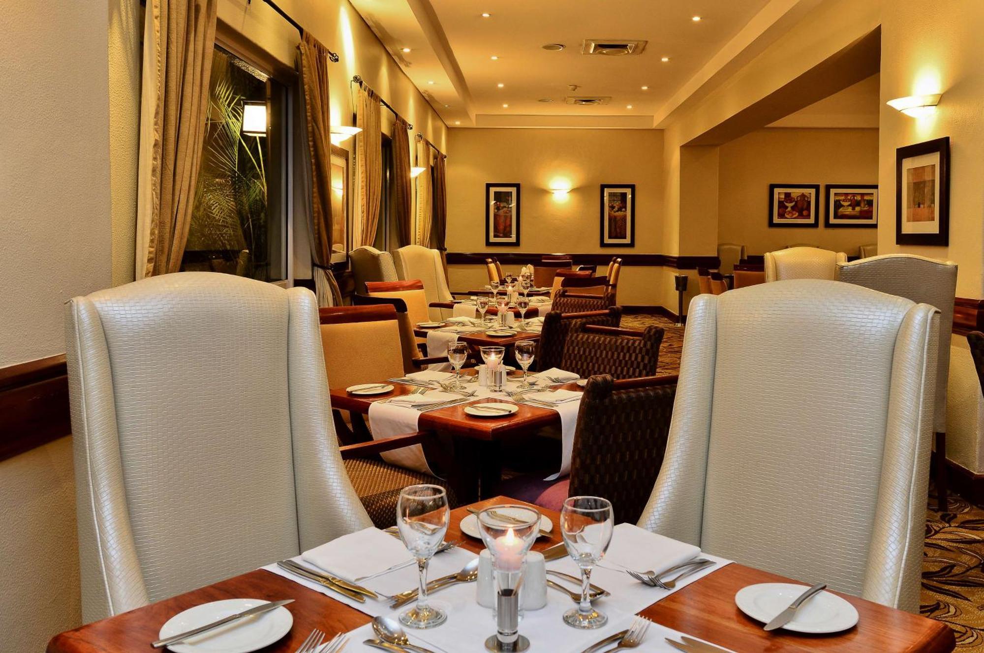 Southern Sun Ridgeway Lusaka Exterior foto
