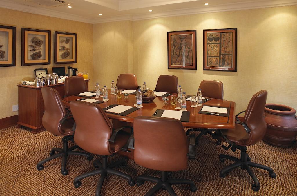 Southern Sun Ridgeway Lusaka Exterior foto