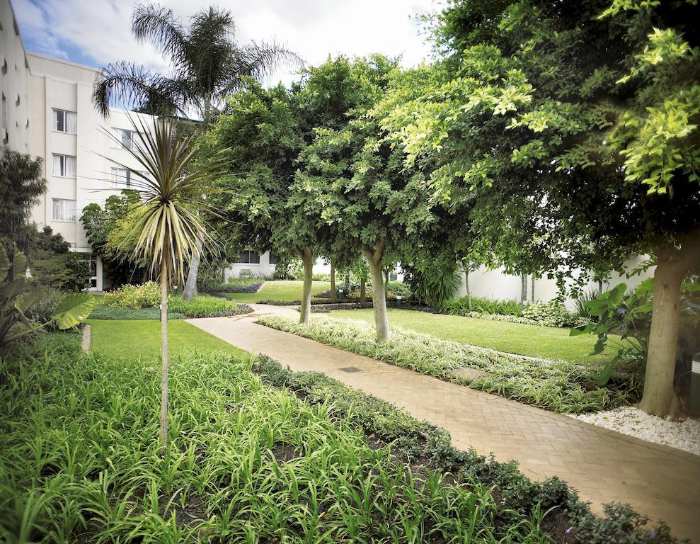 Southern Sun Ridgeway Lusaka Exterior foto