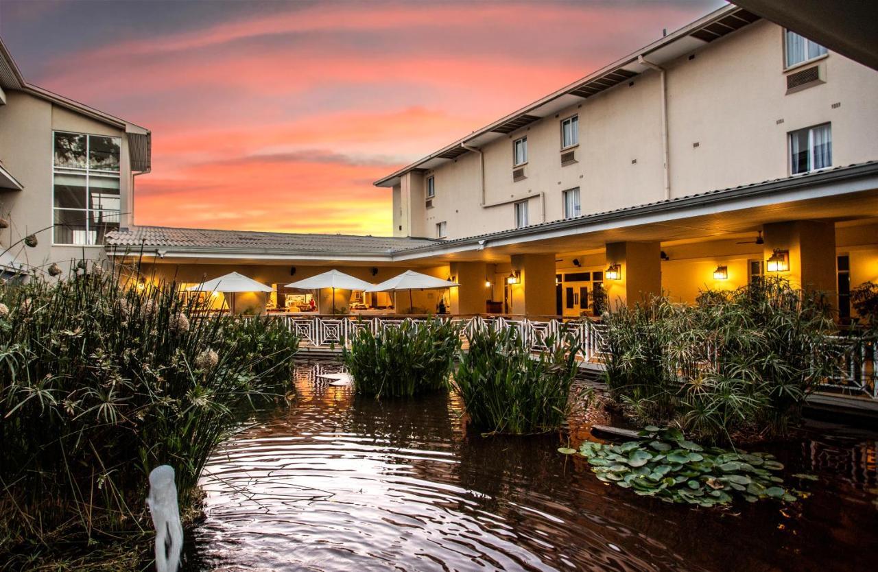 Southern Sun Ridgeway Lusaka Exterior foto