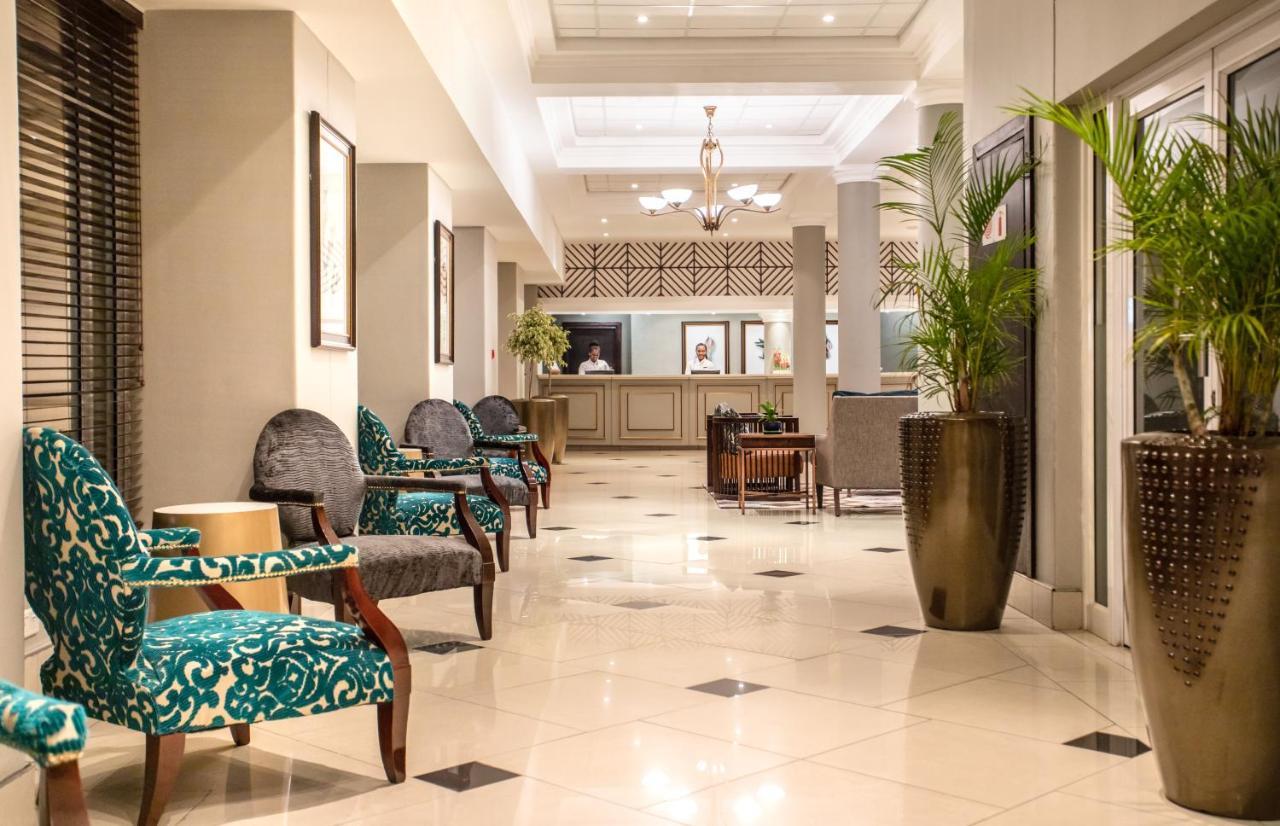 Southern Sun Ridgeway Lusaka Exterior foto